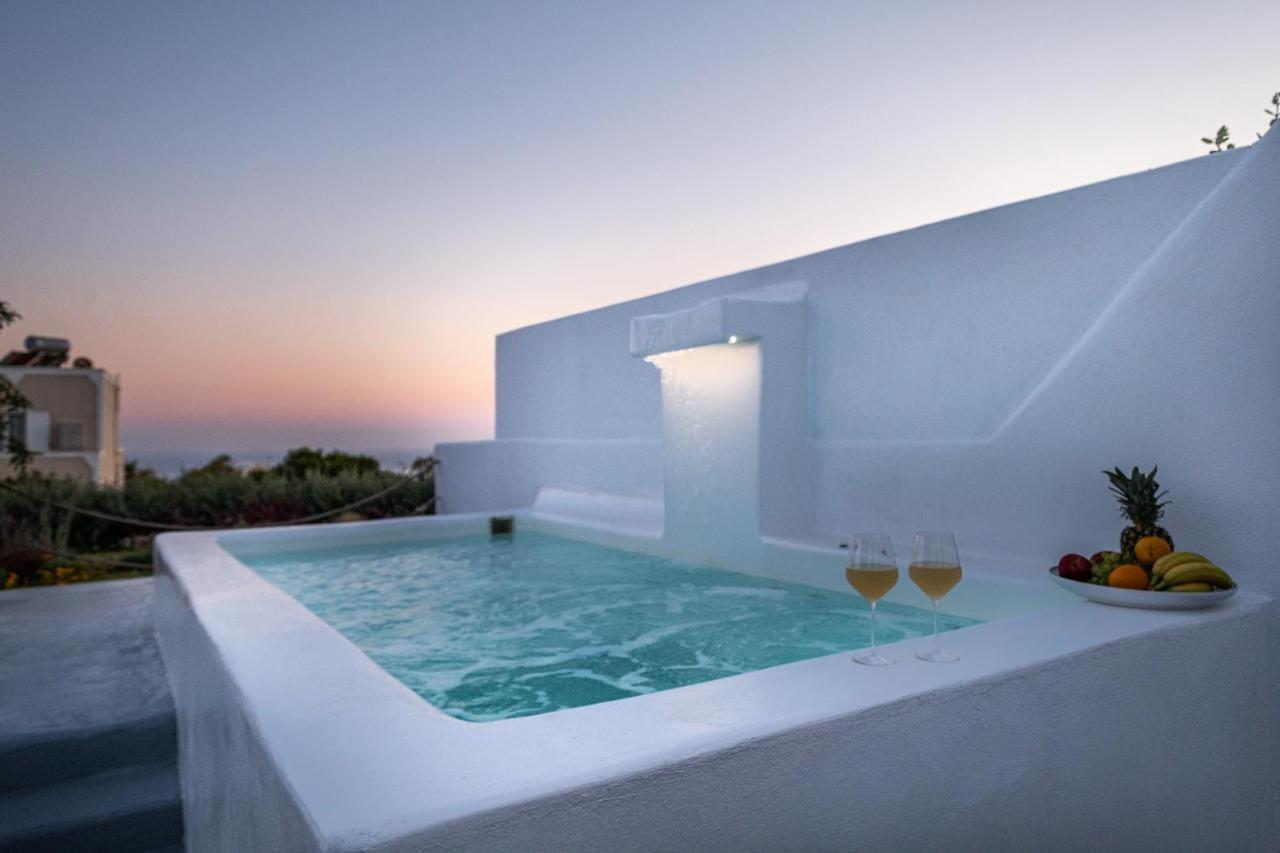 Majestic Sky Luxury Suites Megalochori  Zewnętrze zdjęcie